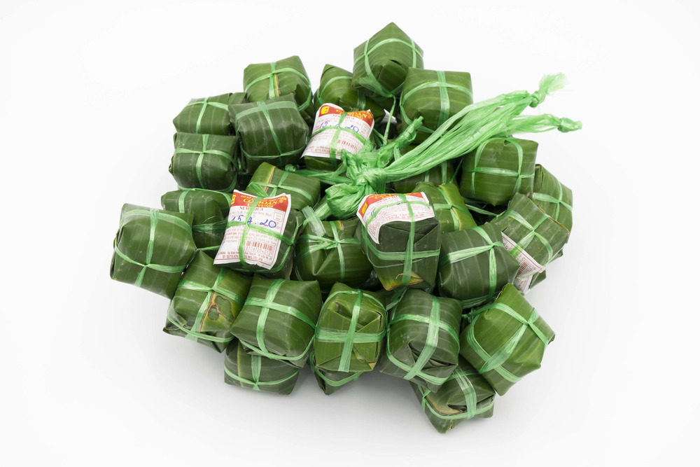 Nem Cô Hoàn - Truyền Thống